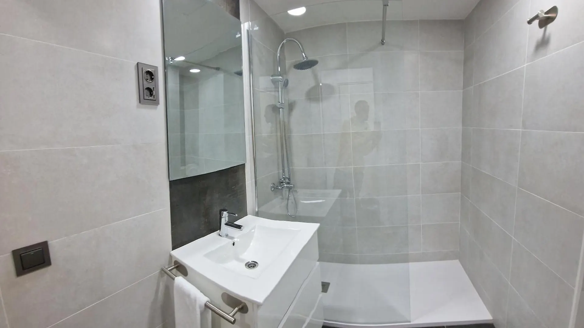 Apartment Estudio Recien Reformado En Hotel 1 Linea Playa Torremolinos